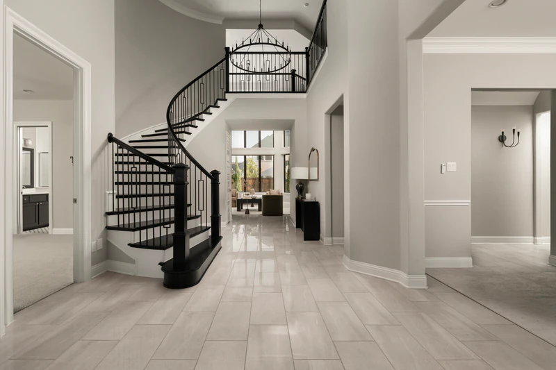 2121 Normandy Circle — 3
